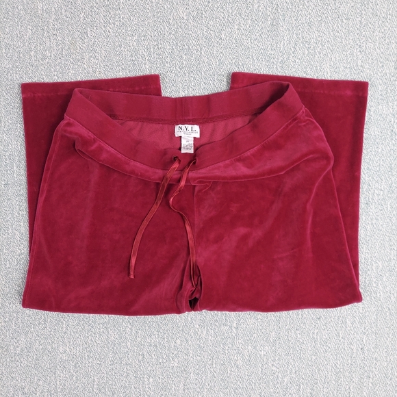 Maroon Velour Hoodie Set, New York Laundry, Plus Size 2XL - Picture 10 of 14